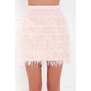 Lulu’s Fly High Blush Pink Feather Mini Skirt - M